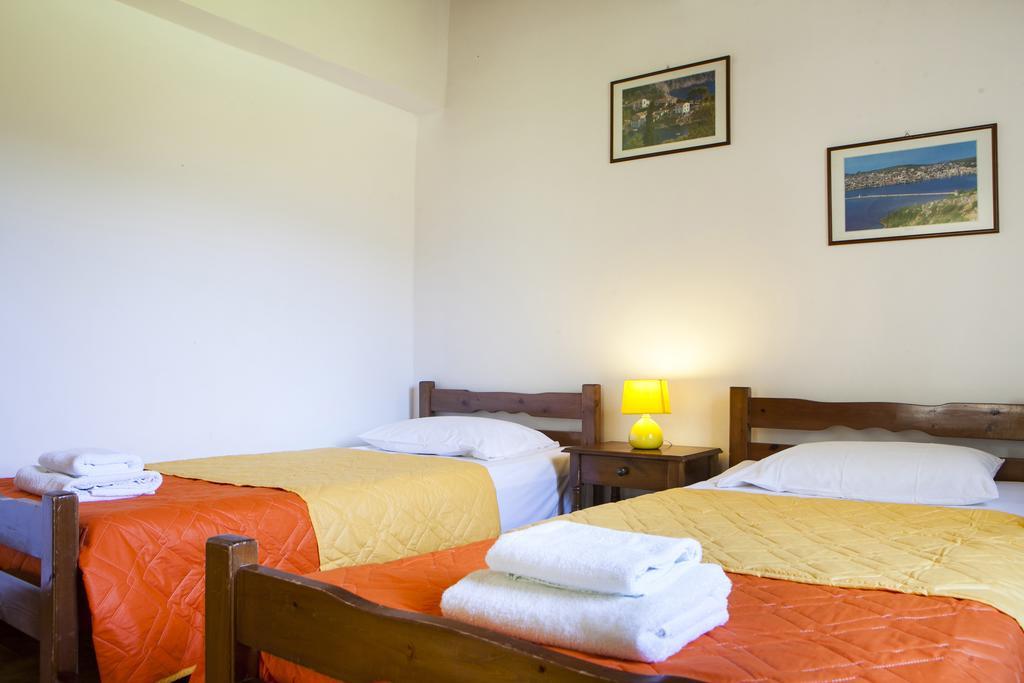 Thermanti Villas Sparta Exterior foto