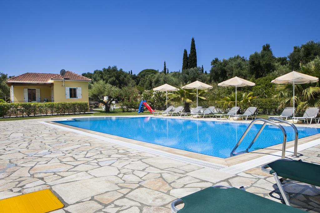 Thermanti Villas Sparta Exterior foto